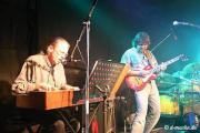 thumbnail Live-on-stage-08.jpg